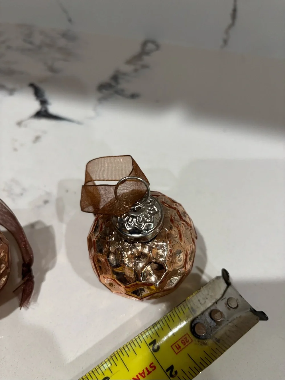 N/A round textured